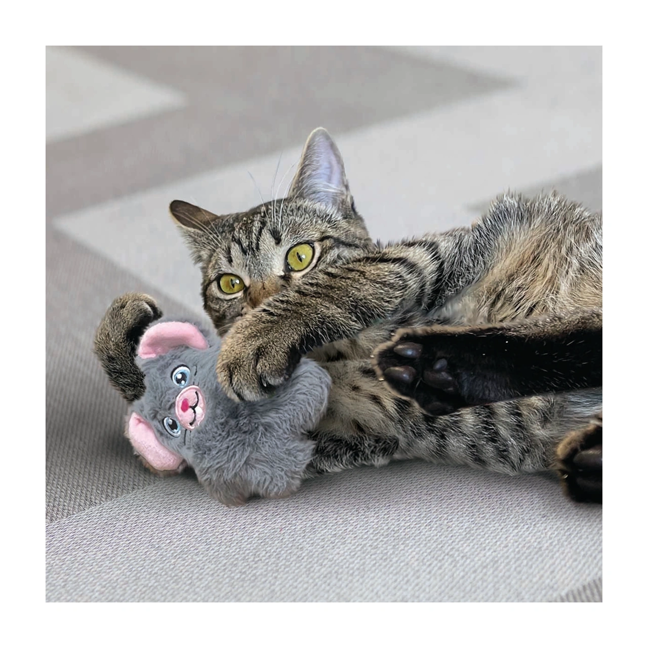 KONG Cat Snuzzles Mouse kattelegetøj 10 x 9 x 4 cm med catnip